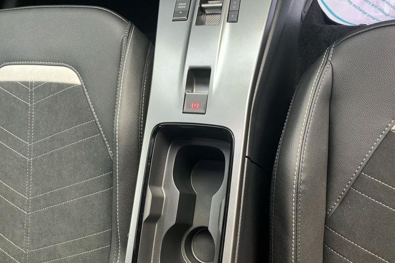  Vauxhall Mokka Electric 54kwh Ultimate Suv 5dr Electric Auto 156 Ps Electric