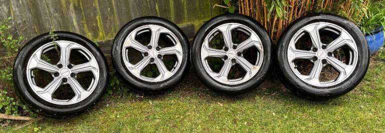 VW T5/T6 18" Sportline Alloy Wheels Hankook Tyres Transporter