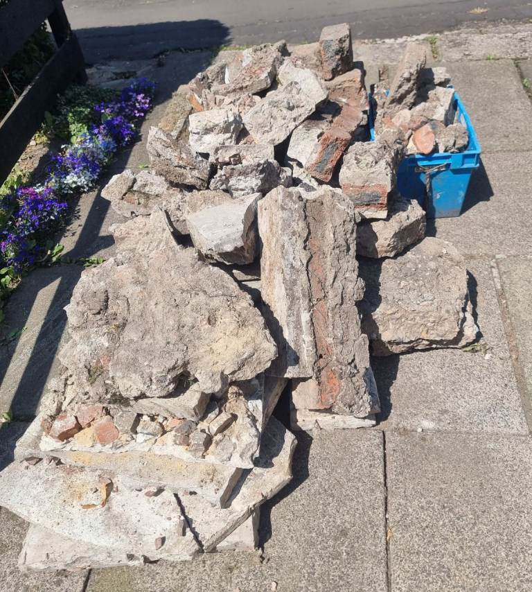 Free rubble - concrete/brick/stone