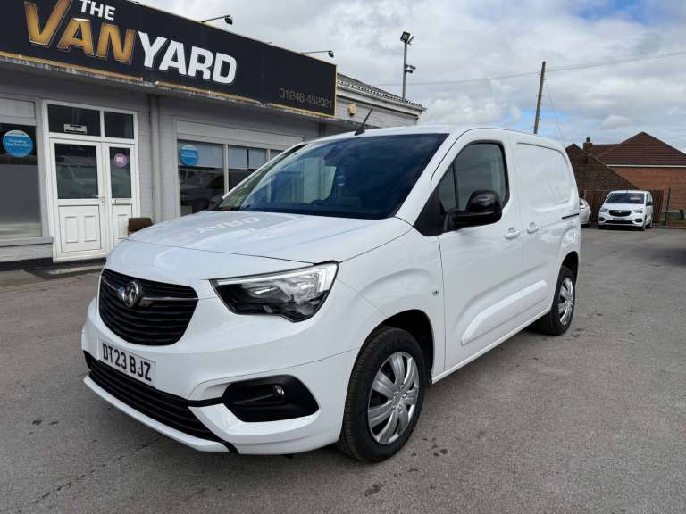 2023 Vauxhall Combo 1.5 Combo 2300 Professional Turbo D S/S Panel Van Diesel Manual