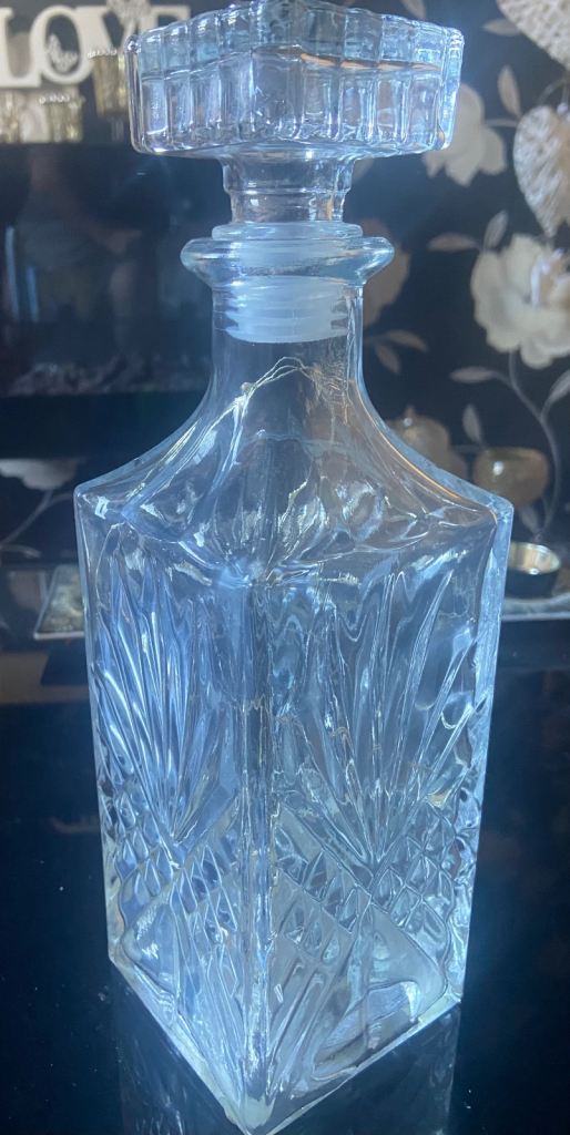 Glass Decanter with LED Lights – Good Condition