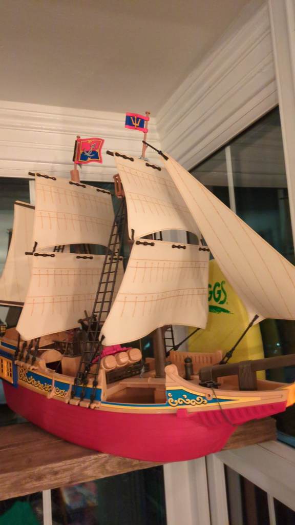 Playmobil pirate ship 