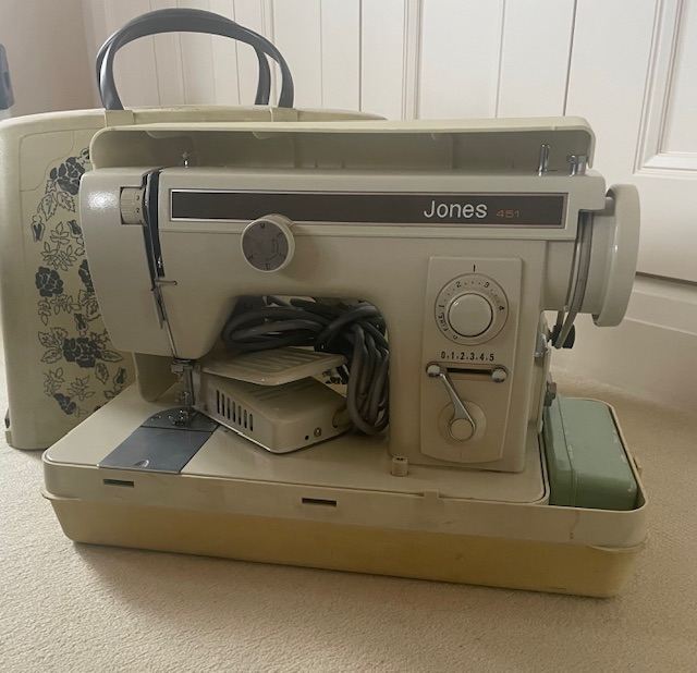 Jones 451 vintage sewing machine