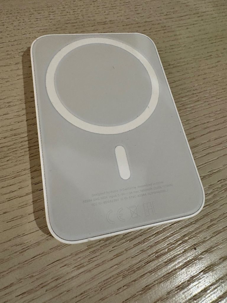 image for Genuine Apple MagSafe Battery Pack – Model A2384