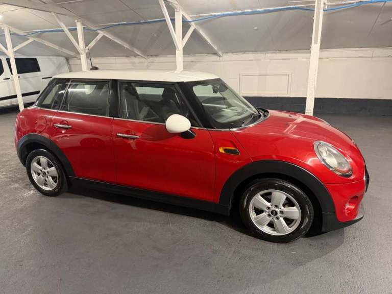  Mini Hatch 1.5 Cooper D Euro 6 (s/s) 5dr Diesel