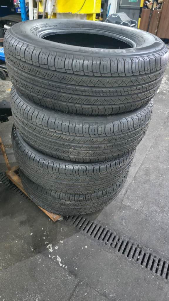 Michelin Latitude Tyres - 255/70/18