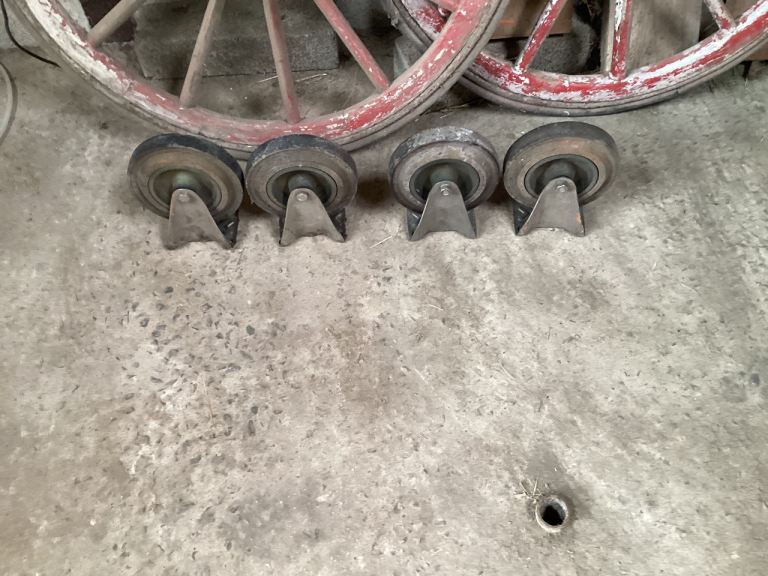 Heavy Duty Casters