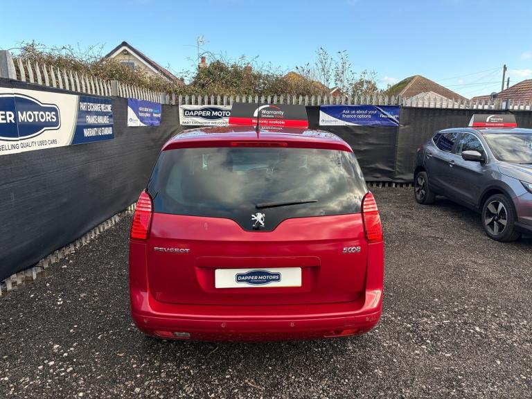 2011 Peugeot 5008 1.6 HDI FAP 112 Family Estate Diesel Manual