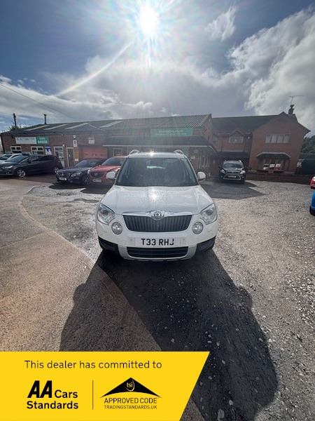 Skoda Yeti LAURIN AND KLEMENT TDI CR-FRONT AND REAR PARKING SENSORS-SAT NAVIGATI