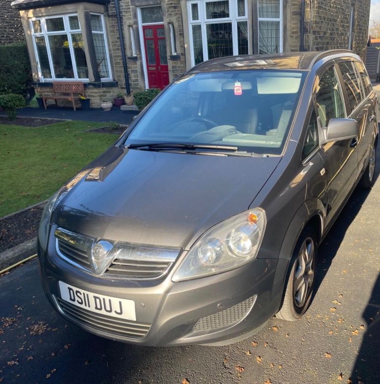 Vauxhall ZAFIRA 2011