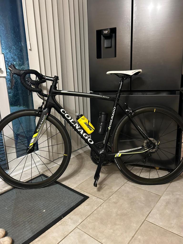 Colnago full carbon race bike 