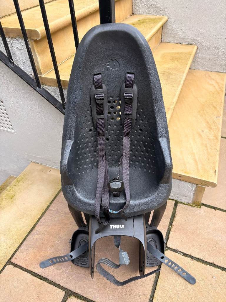 Yepp rear rack-mounted child seat