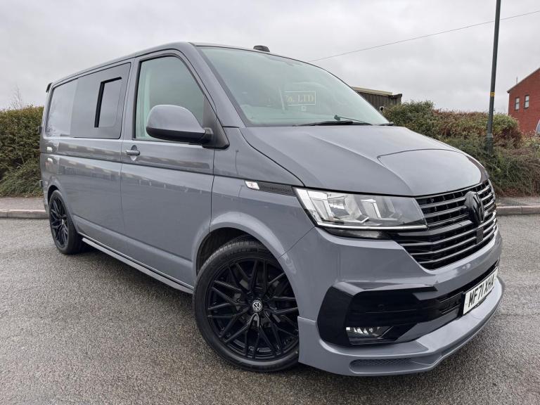 2021 (71) VOLKSWAGEN TRANSPORTER T6.1 2.0 TDI SWB HIGHLINE 6 SEAT KOMBI DAY VAN