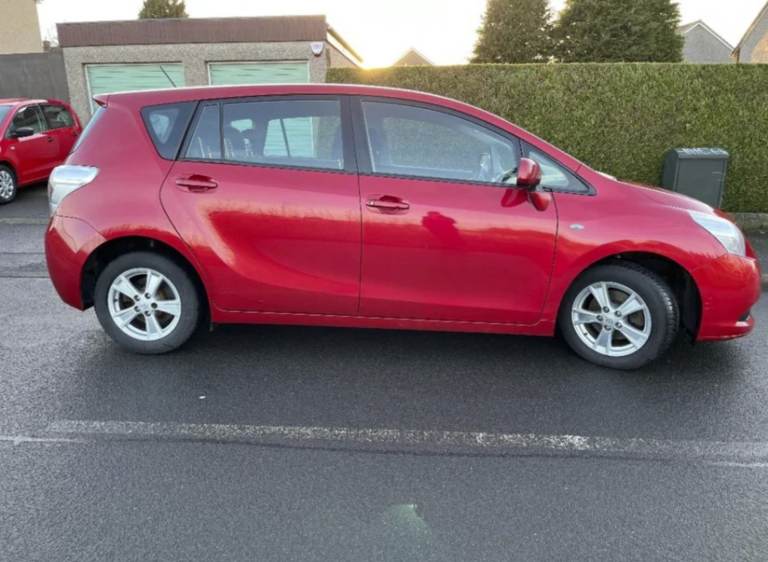 2010 Toyota Verso 2.0 D4D 7 Seater MPV Estate - 3 Keys - Full Service History