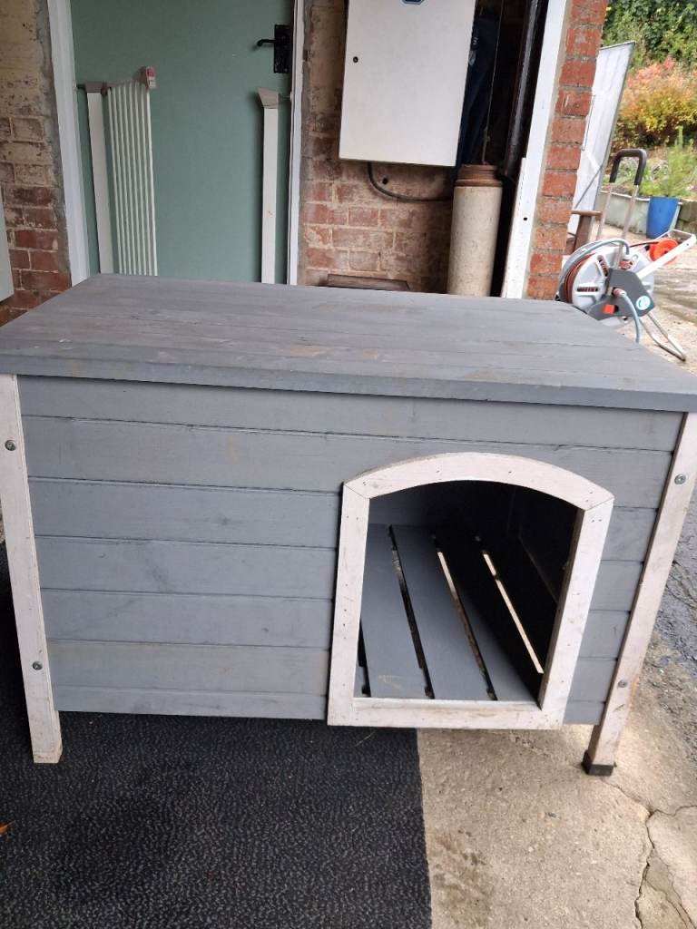 Indoor Kennel