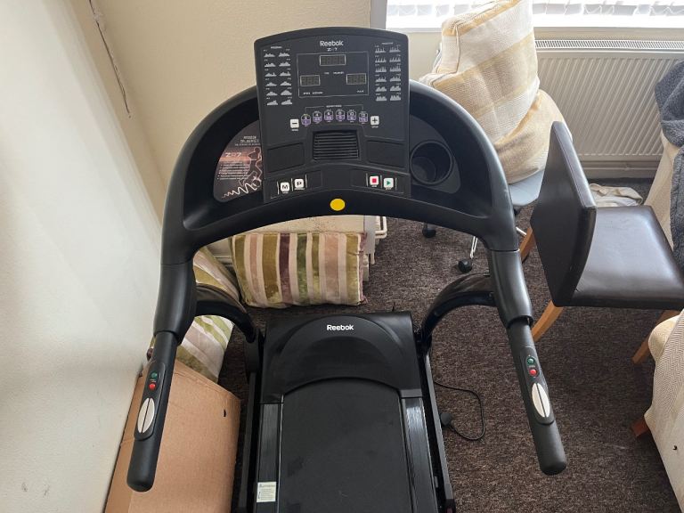 Reebok ZR7 Treadmill - Foldable Treadmill 