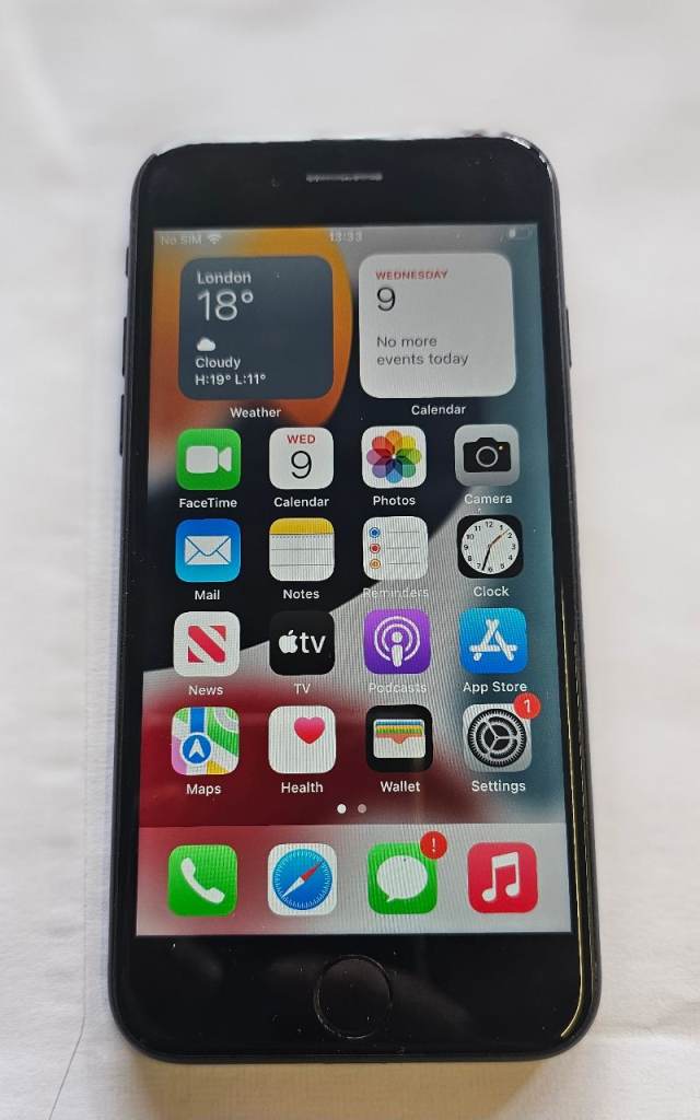IPHONE 7,32GB UNLOCKED 