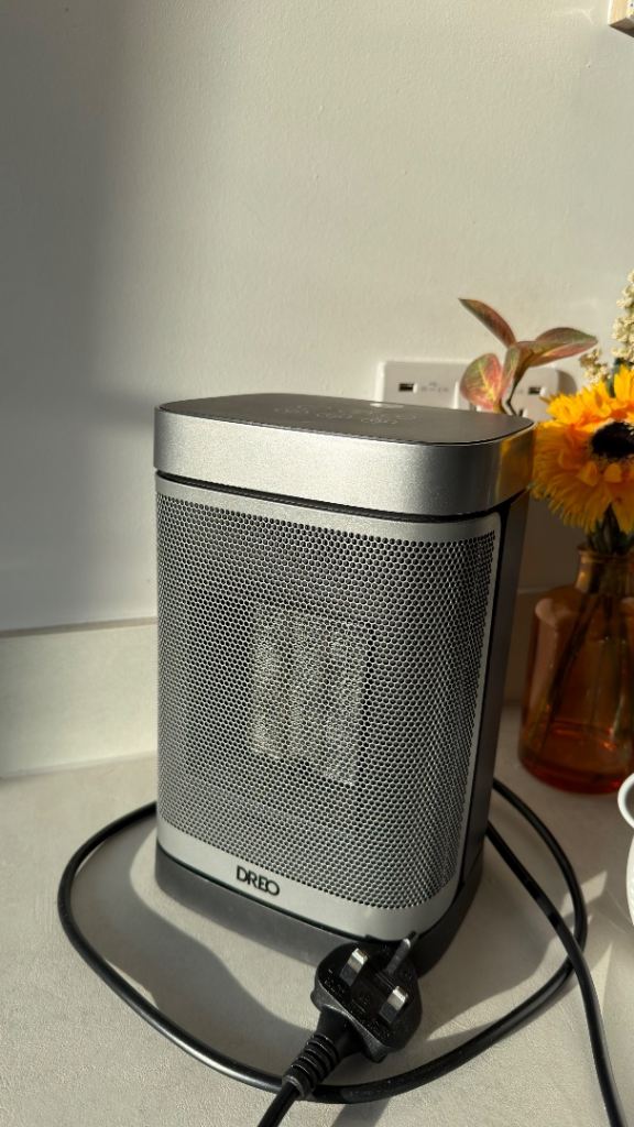 DREO Portable Electric Heater with Remote – Like New