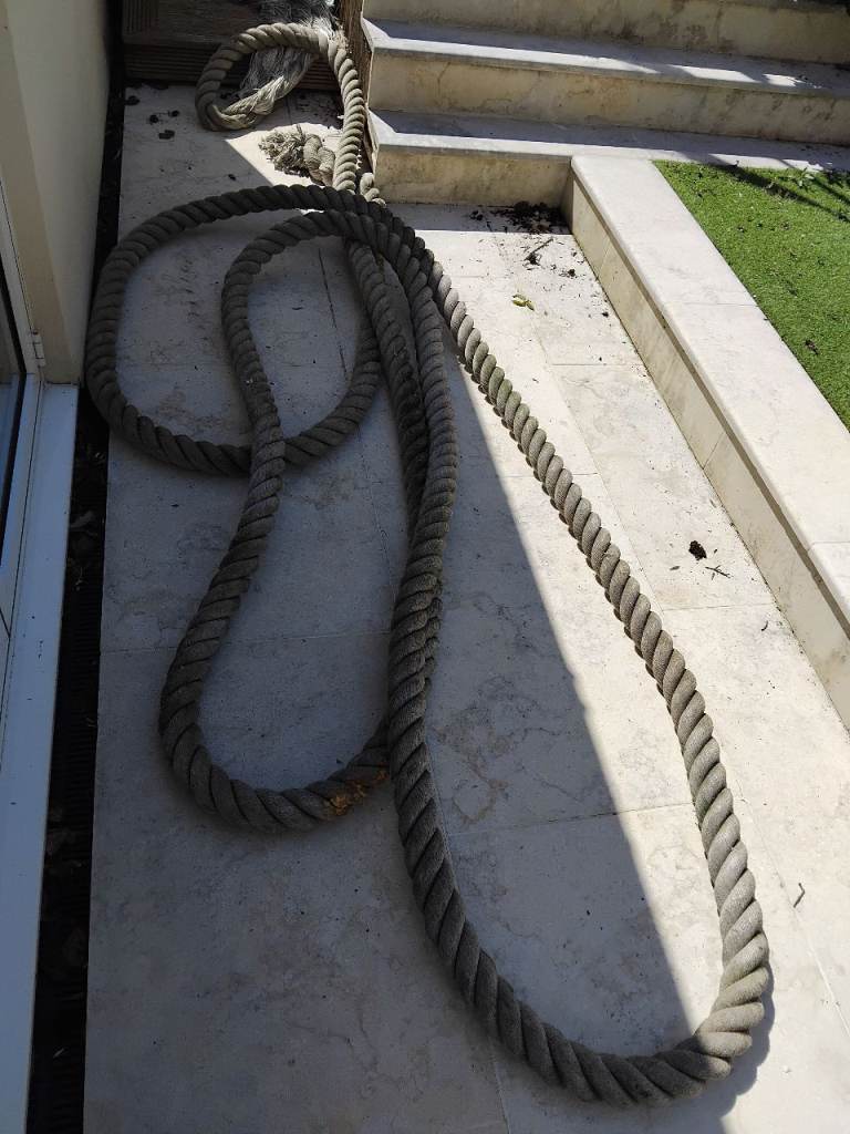 Huge rope