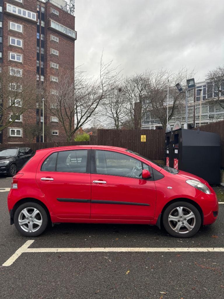 Toyota, YARIS, Hatchback, 2010, Manual, 1329 (cc), 5 doors