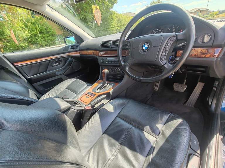 BMW, E39 525 TDS 2.5 DIESEL AUTO 1998 - FULL SERVICE HISTORY!