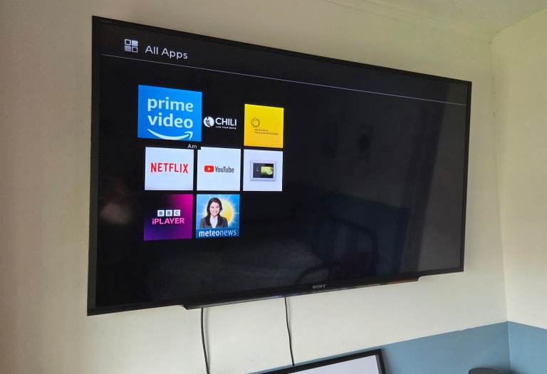 Sony TV 48 inch