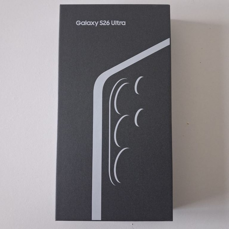 BRAND NEW SEALED Samsung Galaxy S26 Ultra 256GB BLACK UNLOCKED SMART PHONE