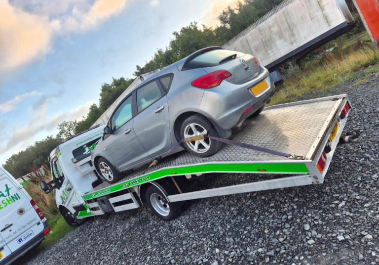 2012 Vauxhall Astra J BREAKING PARTS SPARES ONLY 