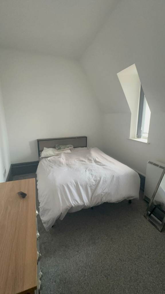 2 Bedroom Flat to Rent – 12 George Street, Sheffield, S1 4ES