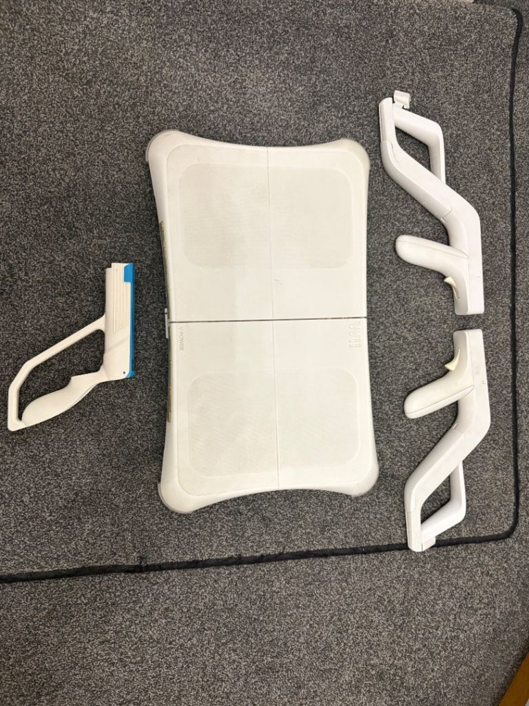 Wii Bundle with 10 Games