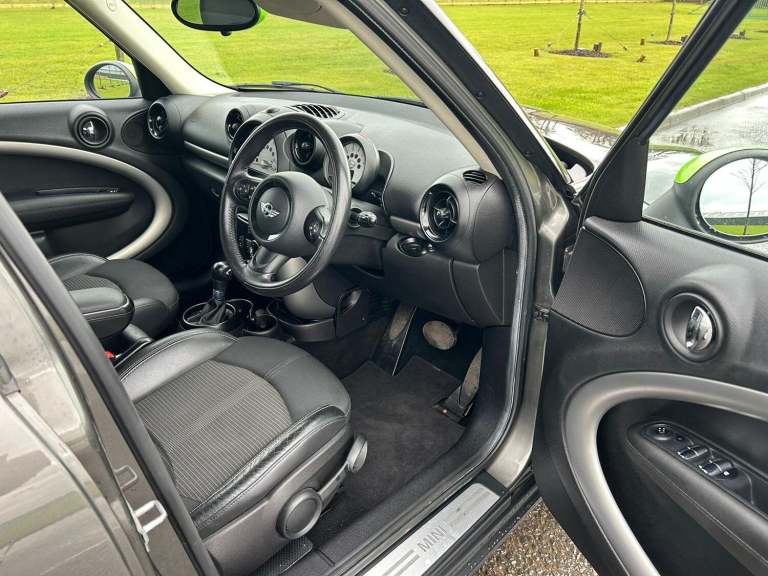 MINI COUNTRYMAN 2.0 Cooper D ALL4 Countryman Auto 2013