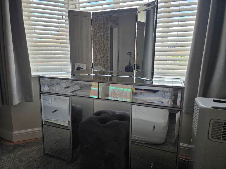 Mirrored Dressing Table with Tri-Fold Mirror and Stool – Good Condition