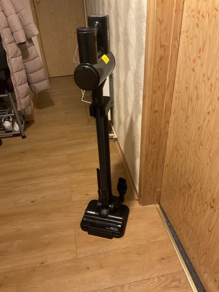 Tower Cordless Vacuum Cleaner 