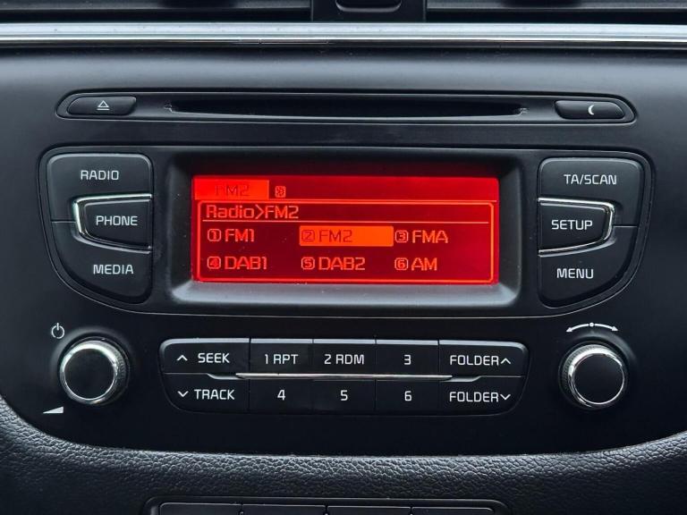 KIA CEED 1.6 CRDi 2 Euro 6 (s/s) 5dr 2015