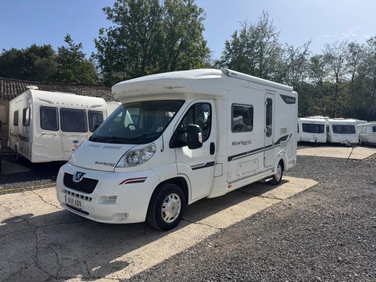 Autocruise Starburst DIESEL MANUAL 2011/11