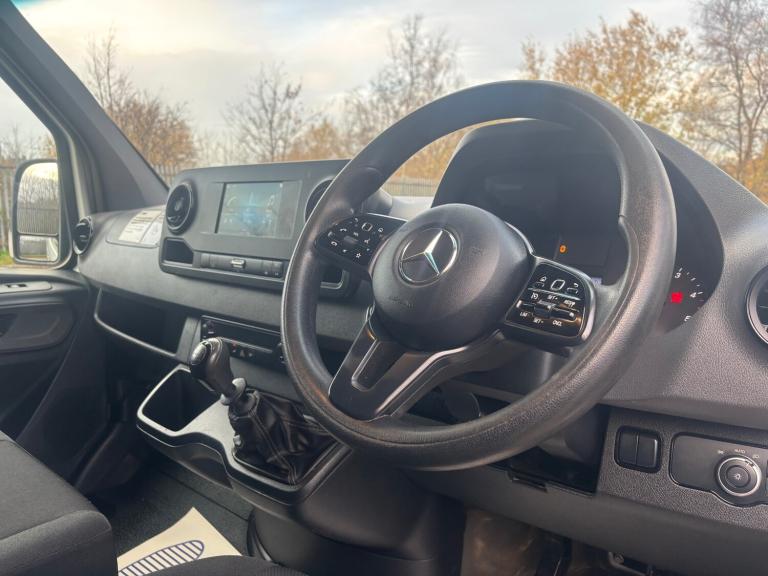 2020/70 Mercedes Sprinter LWB 5 Ton Twin Wheel Base