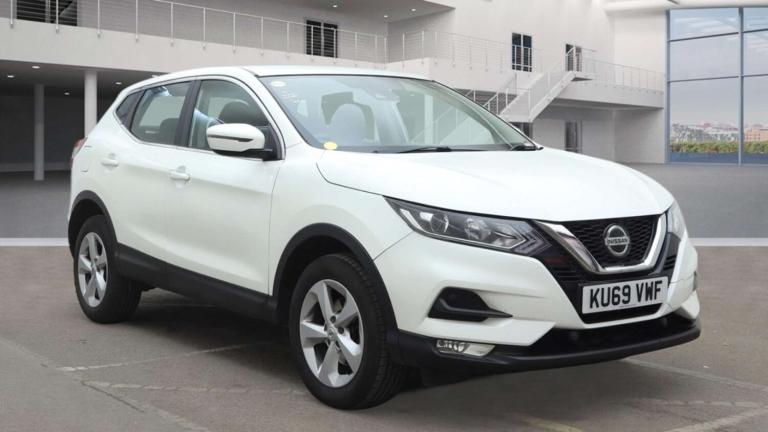 2019 Nissan Qashqai 1.3 Qashqai Acenta Premium DiG-T 5dr SUV Petrol Manual