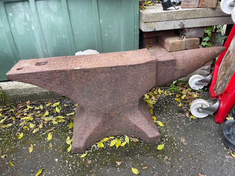 Large Anvil