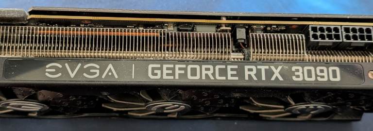 EVGA GeForce RTX 3090 XC3 ULTRA GAMING