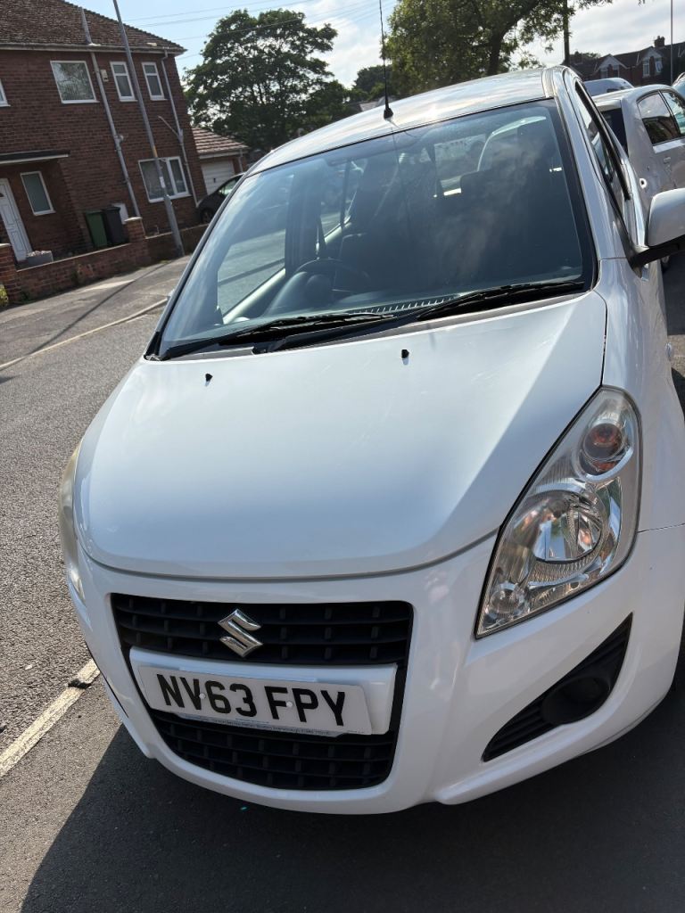 Suzuki, SPLASH, Hatchback, 2013, Manual, 996 (cc), 5 doors