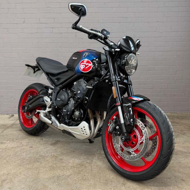 2025 Triumph Trident 660 660 Triple Tribute Edition X-Ring Euro 5