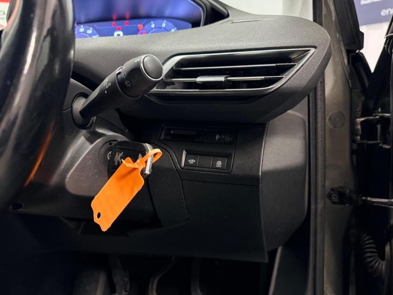 2019 Peugeot 3008 1.5 BlueHDi Allure 5dr HATCHBACK DIESEL Manual