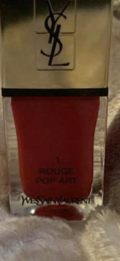 YSL  Rouge  polish