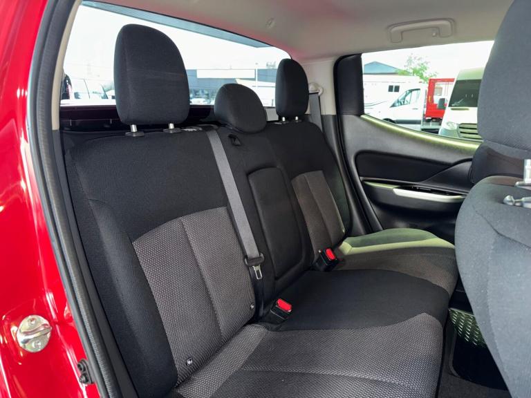 2020 Mitsubishi L200 Double Cab DI-D 150 Warrior 4WD Auto PICK UP DIESEL Automatic