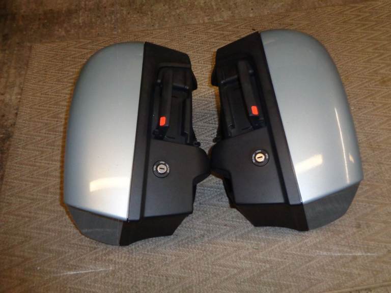 image for BMW R1200R Panniers