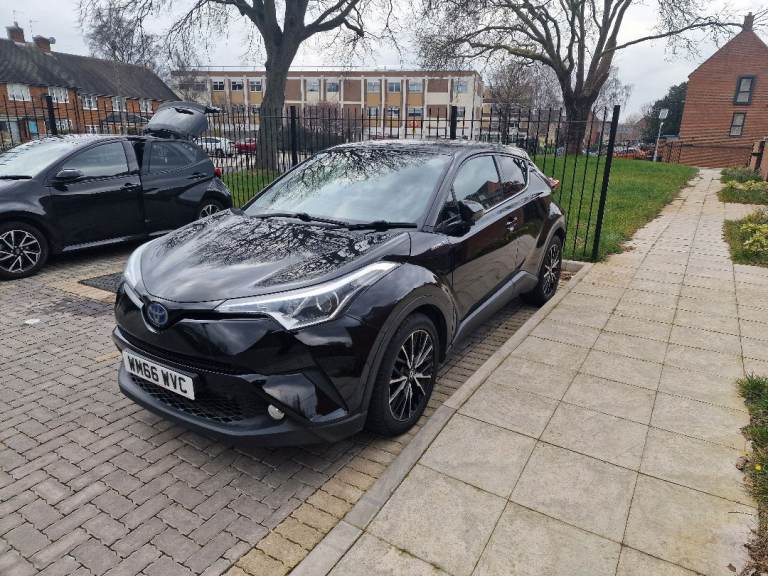 Toyota, C-HR, Hatchback, 2017, Other, 1798 (cc), 5 doors