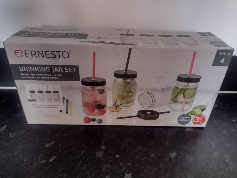 Ernesto 4 x Glass Drinking Jar Set  Including Black Lids And Straws, Mason Jars#GotStuffGetCash
