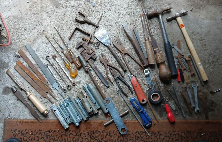 Joblot of hand tools 