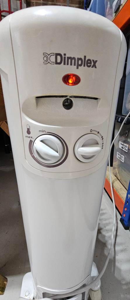 Dimplex RD1506 H White Electric Oil Filled Portable Wheeled 3 Settings Radiator