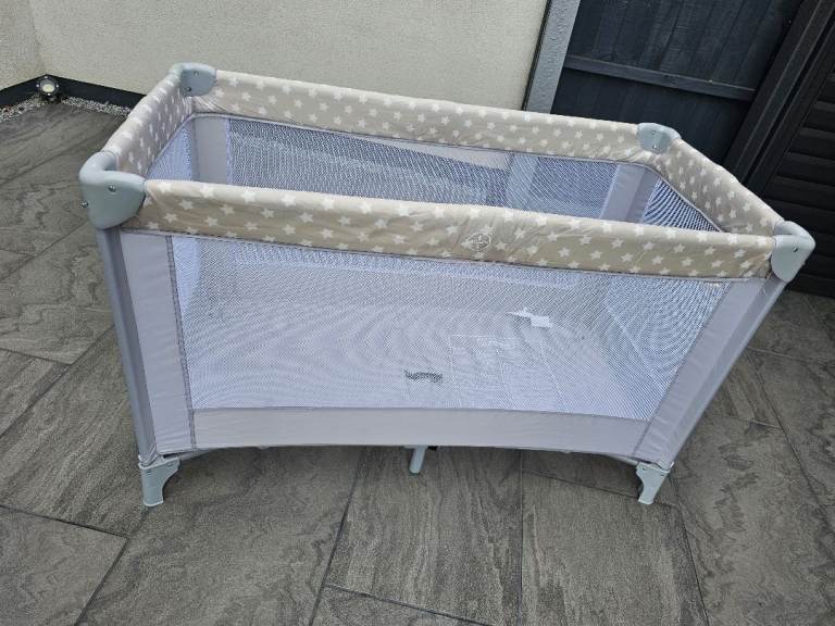 Mybabiie Travel Cot And Mattress 